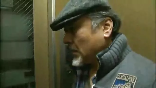 ジャヴァジロ二つのNERT-4で 月野 帯 人 エッチ