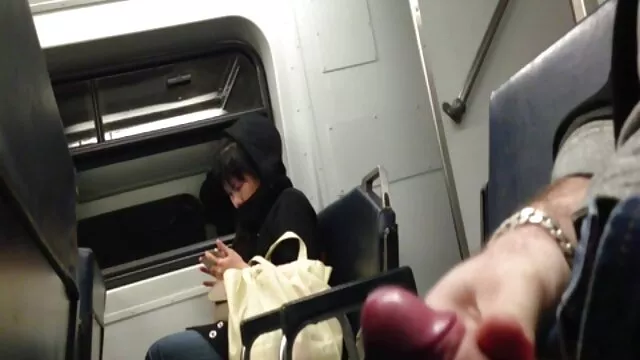 で誰かと一緒にこのビデオを見ます 女性 向け 無料 h 動画