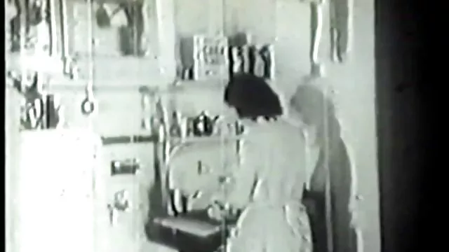ブーツ熟女吸い大きなお尻 女性 の 為 の エッチ 動画